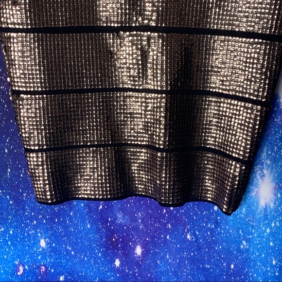 BCBGMaxazria- Sequin Mini Skirt size Small - Picture 12 of 13